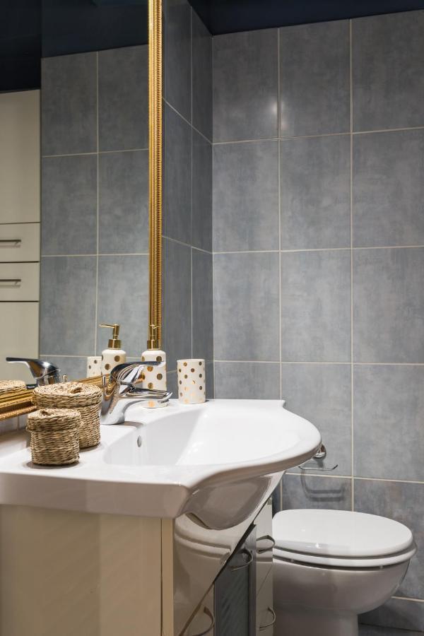 Athenian Stylish 2 Bdrm Apartment Luaran gambar