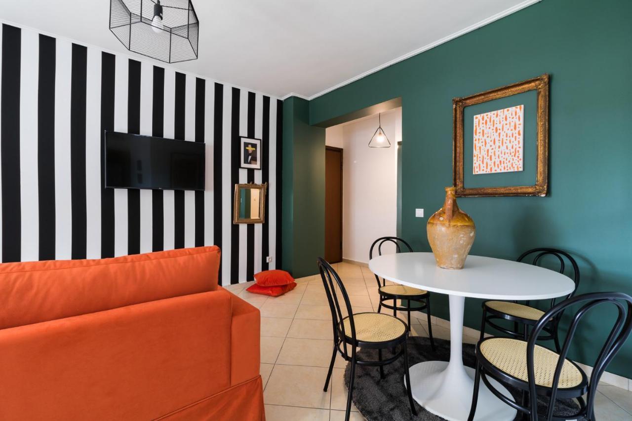 Athenian Stylish 2 Bdrm Apartment Luaran gambar