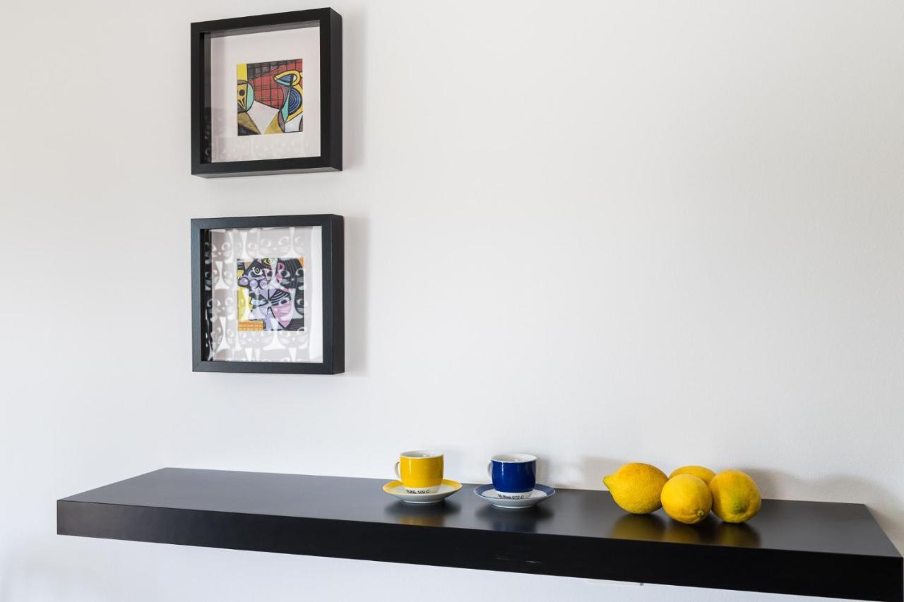Athenian Stylish 2 Bdrm Apartment Luaran gambar